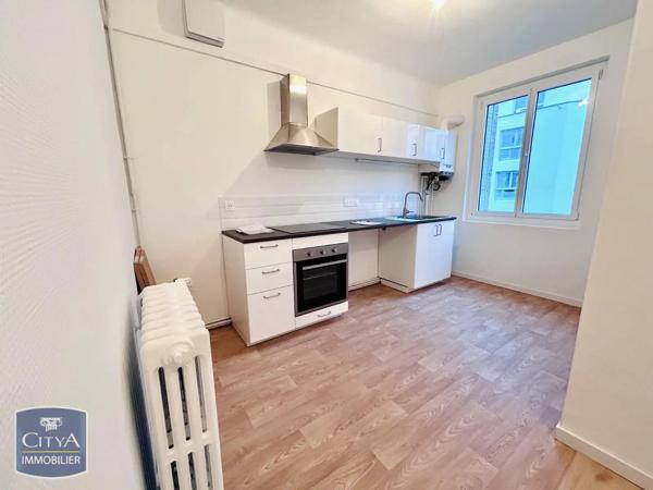 Appartement à louer 2 pièces 39.25m² Châlons-en-Champagne (51000)
