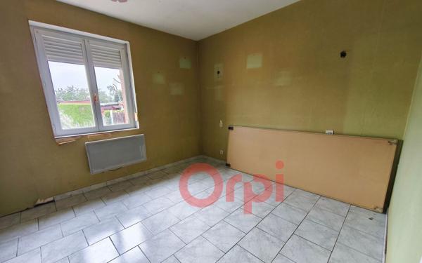 Maison à vendre    3 pièces •  Estrées-Mons