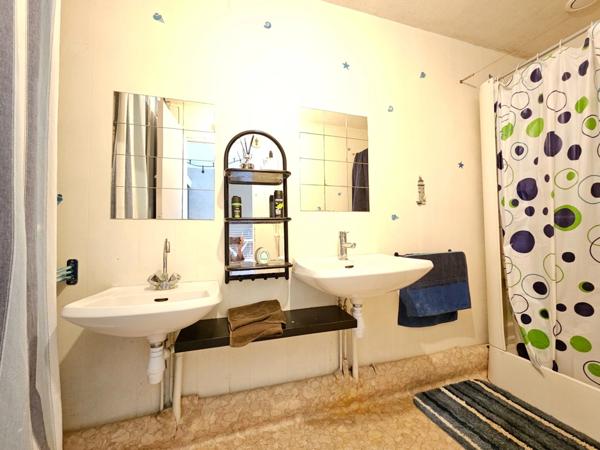 Dpt (71), à vendre maison PP Chalon sur Saône