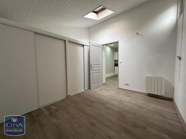 Appartement à louer 2 pièces 56.46m²