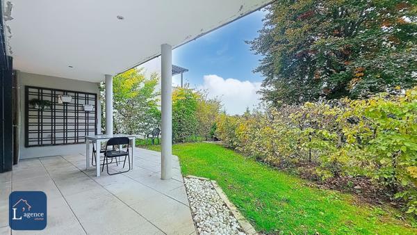 Appartement T3 72.45 Rez de jardin Garage double Parking Cave Gex 01170