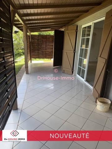 Appartement à louer 3 pièces de 85 m²