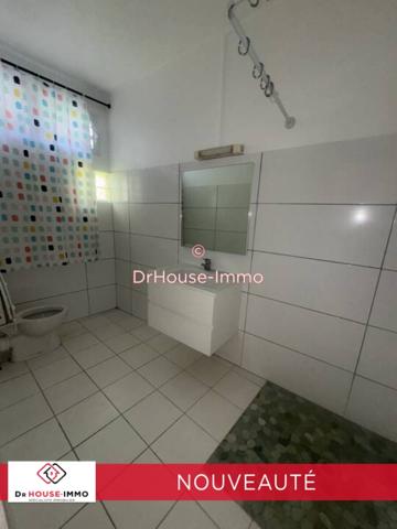 Appartement à louer 3 pièces de 85 m²