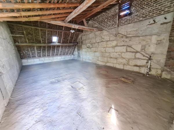 Maison à vendre à Montoire-sur-le-Loir dans le Loir-et-Cher (41800), ref : 41059-901