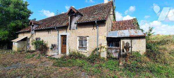 Fermette à rénover avec dépendances sur 3400 m²