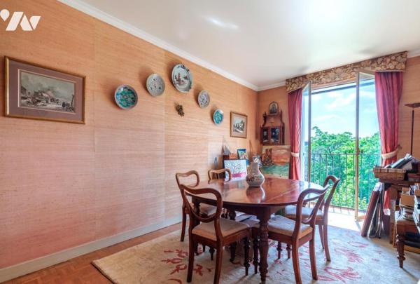 NEUILLY SUR SEINE - QUARTIER VICTOR HUGO - 4 PIECES 95 m² +  TOIT TERRASSE 100 M²