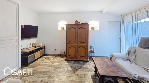 PISCINE, CALME, ENTIEREMENT RENOVEE