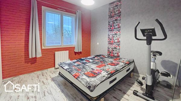 PISCINE, CALME, ENTIEREMENT RENOVEE