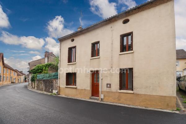 Maison Individuelle de Centre Bourg - 5 pièces - 4 chambres - Terrain de 505 m² - MAGNAC LAVAL (87)