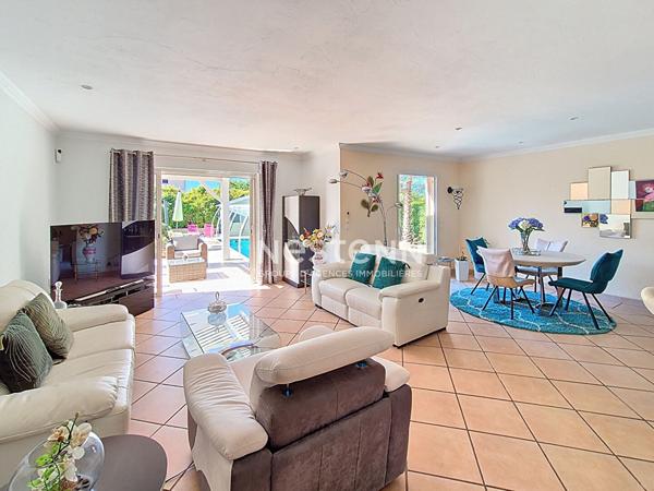 Maison Puget-sur-Argens 6 pièces 132,49 m²