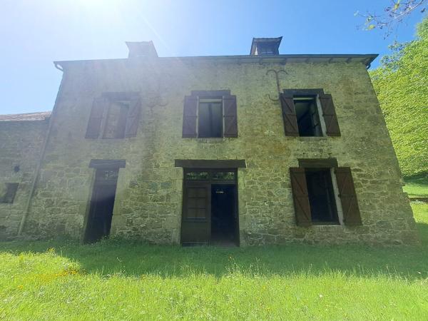 Magnifique ancien moulin rénové - La Roche Canillac La roche canillac