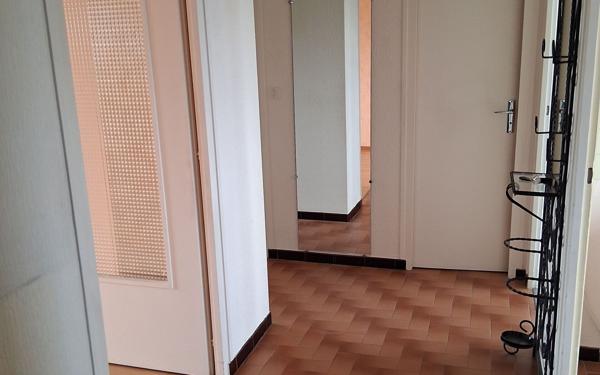 Appartement à louer    3 pièces • 67,73 m2 Annemasse