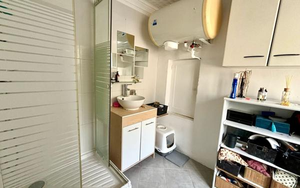 Appartement à vendre    3 pièces • 84 m2 Grasse