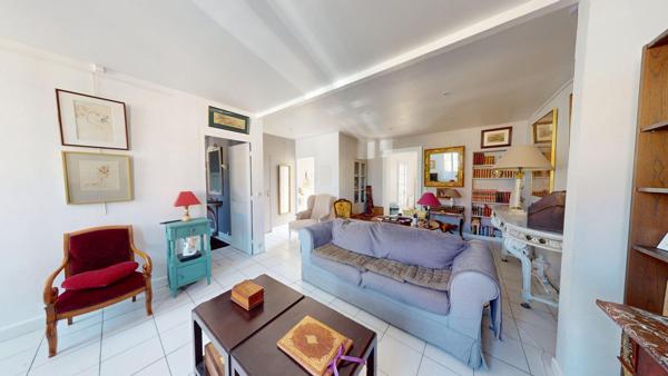 Maison avec deux logements à vendre à Royan