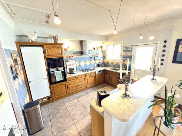 Perpignan (66000) EXCLUSIVITÉ – Gande maison de ville F5 225 m2 avec garage et jardin