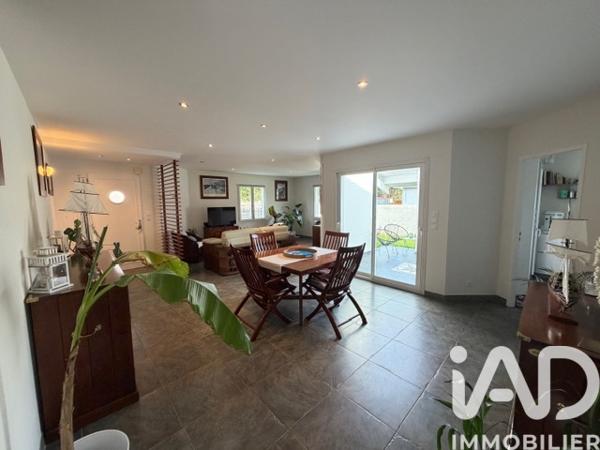 Maison à vendre 5 pièces 116 m² Ludon-Médoc