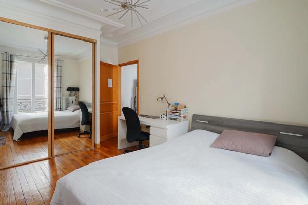 Appartement Paris 14 e - VAVIN / MONTPARNASSE