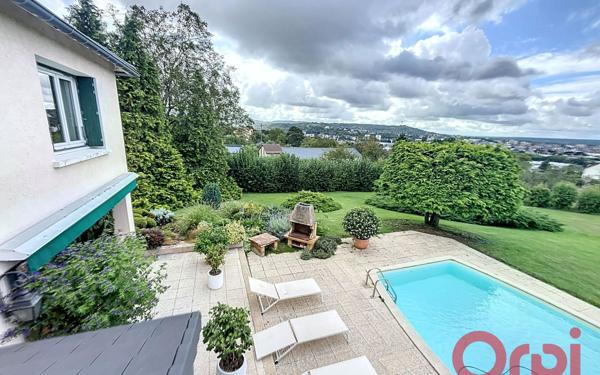 Maison à vendre    6 pièces • 181 m2 Vichy