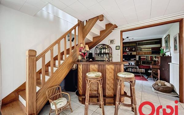 Maison à vendre    6 pièces • 181 m2 Vichy