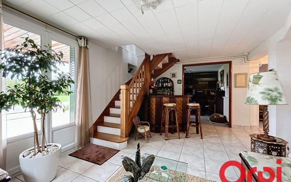 Maison à vendre    6 pièces • 181 m2 Vichy