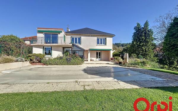 Maison à vendre    6 pièces • 181 m2 Vichy