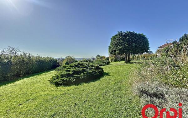 Maison à vendre    6 pièces • 181 m2 Vichy