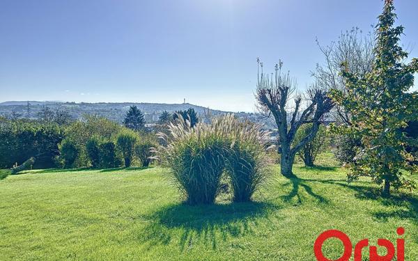 Maison à vendre    6 pièces • 181 m2 Vichy