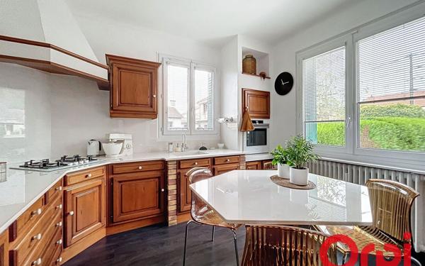 Maison à vendre    6 pièces • 181 m2 Vichy