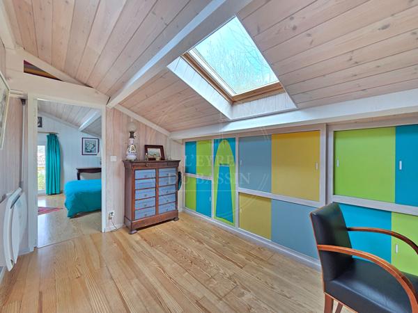 Maison Mios 120 m2 sur plus de 4500 m² de parcelle