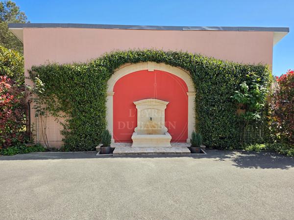 Maison Mios 120 m2 sur plus de 4500 m² de parcelle