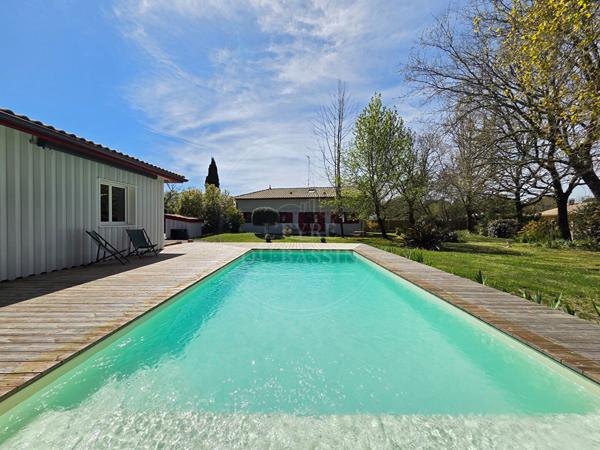 Maison Mios 120 m2 sur plus de 4500 m² de parcelle