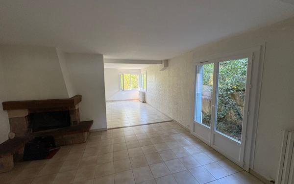 Maison à vendre    6 pièces • 196,03 m2 Toulouse