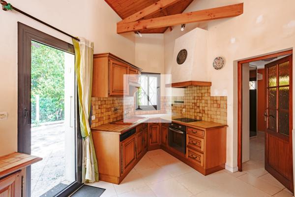 Maison de plain-pied 200 m² avec studio et terrain de 1 984 m² – La Boularde