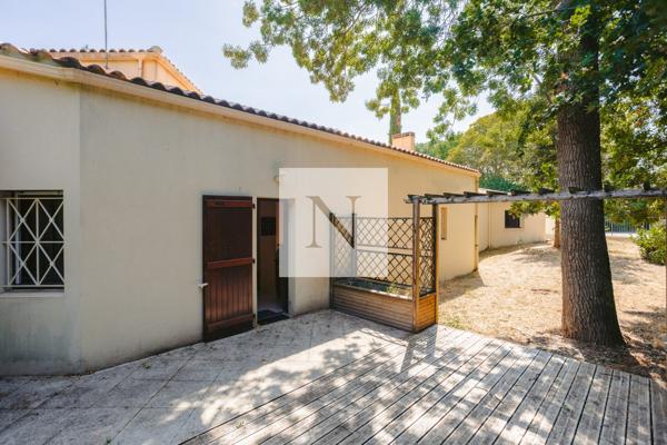 Maison de plain-pied 200 m² avec studio et terrain de 1 984 m² – La Boularde