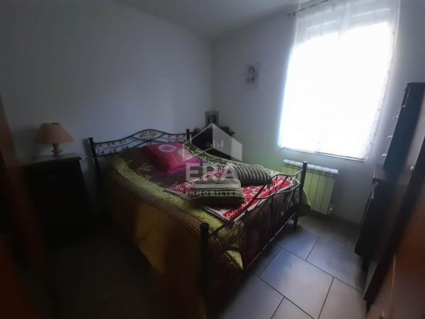 IMMEUBLE DE RAPPORT , SITUÉ EN CENTRE VILLE, 