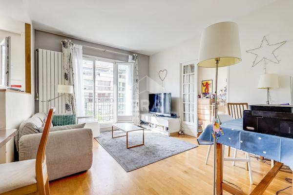 Appartement Paris 3 pièce(s) 62.47 m2