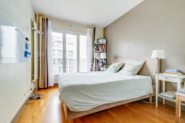 Appartement Paris 3 pièce(s) 62.47 m2
