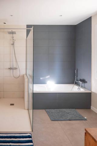 Maison 5 pièce(s) 3 chambre(s) 164.98 m²