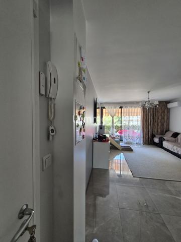 T3 75M2 avec Balcon 9M2 St Tronc 13010