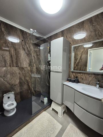 T3 75M2 avec Balcon 9M2 St Tronc 13010