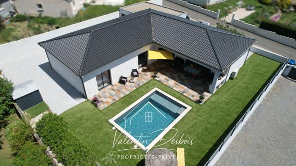 Villa contemporaine 2020 - 170 m² habitables - Piscine chauffée - Double garage