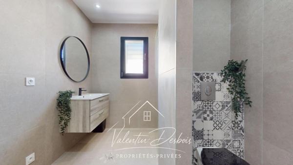 Villa contemporaine 2020 - 170 m² habitables - Piscine chauffée - Double garage