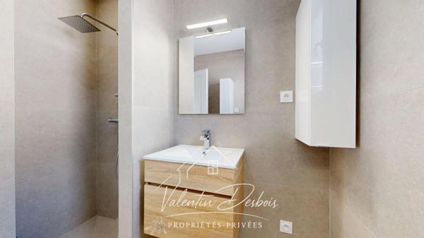 Villa contemporaine 2020 - 170 m² habitables - Piscine chauffée - Double garage