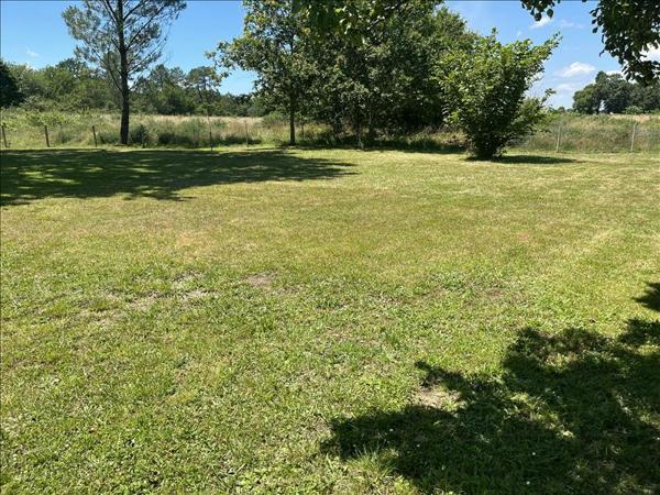 Terrain à vendre |  Tartas |  827 m²