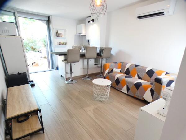 Saint Martin. Appartement 2 pièces en rez-de-jardin