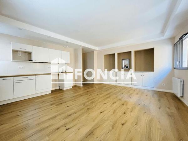 Location Appartement 3 pièces 85.53 m² - Toulon 83000