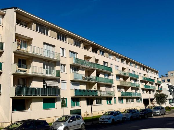 Appartement Franconville 4 pièce(s) 70.85 m2 175 000 € **  - Référence  26-3878