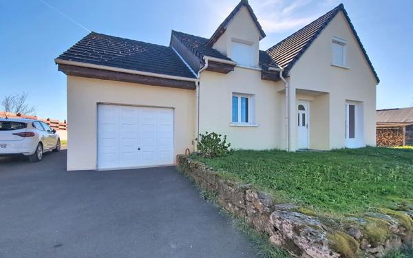 Maison à vendre    4 pièces •  Calvinet