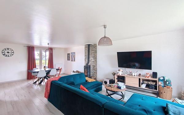 Maison à vendre    4 pièces •  Calvinet