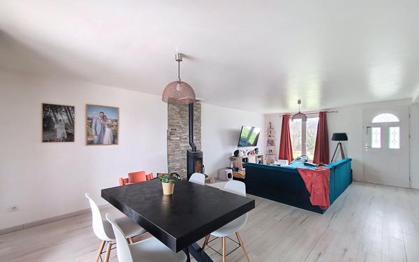 Maison à vendre    4 pièces •  Calvinet